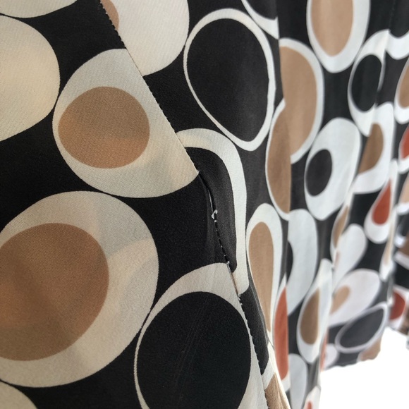 100% Silk Fall 2001 Banana Republic Button Down - Picture 5 of 7